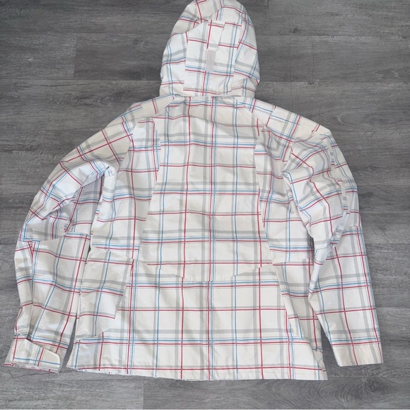 Columbia Ski Jacket, Size Medium, White Multi Color - Picture 9 of 9